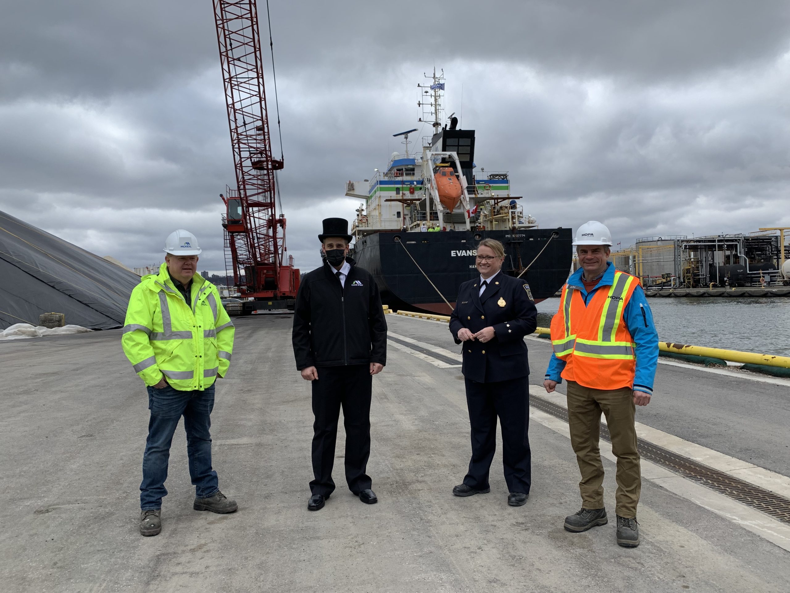 McKeil Marine’s Evans Spirit Kicks Off Shipping Season at the Port of Hamilton